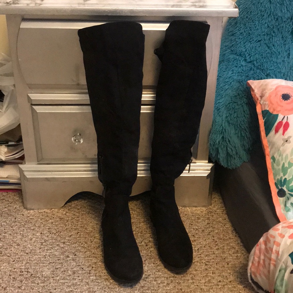 New Knee high boots